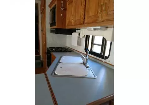 Beautiful 5th wheel looking for a home